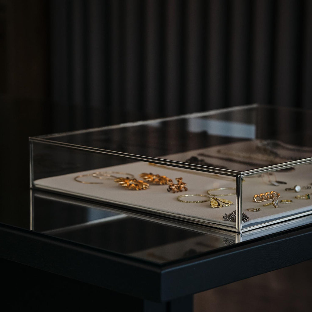 Jewelry Display Case | Glass Showcase Cabinet | Large Counter Stand | Silver | Necklace, Bracelet & Wedding Accessory Storage Box