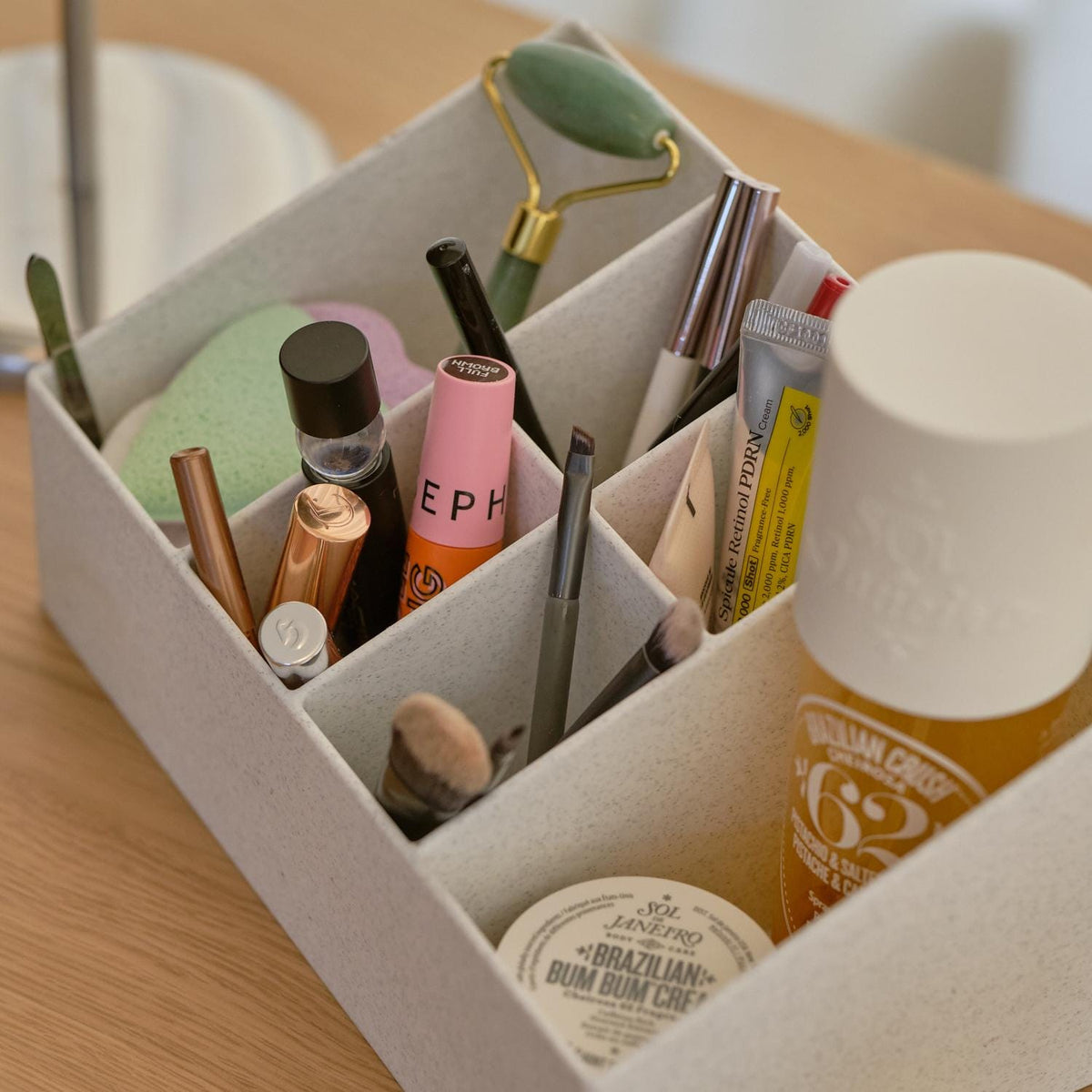 3D Printed Marble Makeup Organizer, PLA Vanity Storage, Angled Cosmetic and Skincare Holder, Minimal Desk Organizer