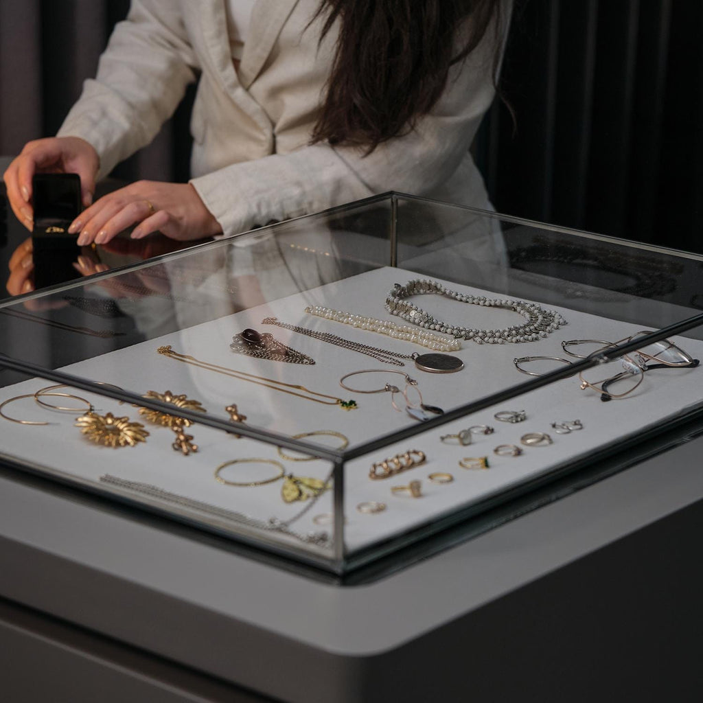 Jewelry Display Case | Glass Showcase Cabinet | Large Counter Stand | Silver | Necklace, Bracelet & Wedding Accessory Storage Box